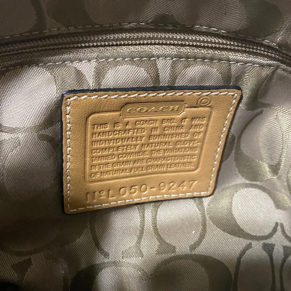 RARE HTF Coach Soho 9247 British Tan Y2K Hobo Shoulder Bag